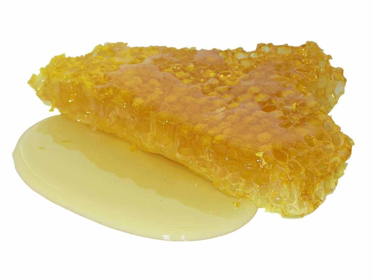 Цветочный мёд в сотах